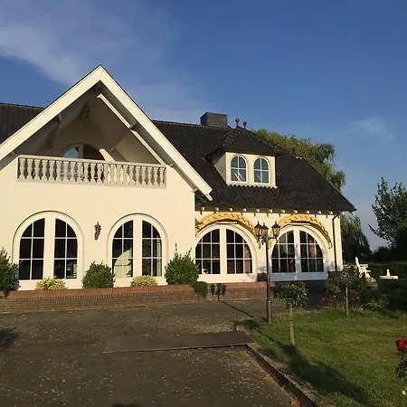 아파트 Maasheuvel