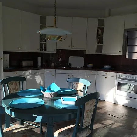 Maasheuvel 아파트 아르센