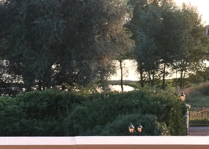 Maasheuvel Апартаменты